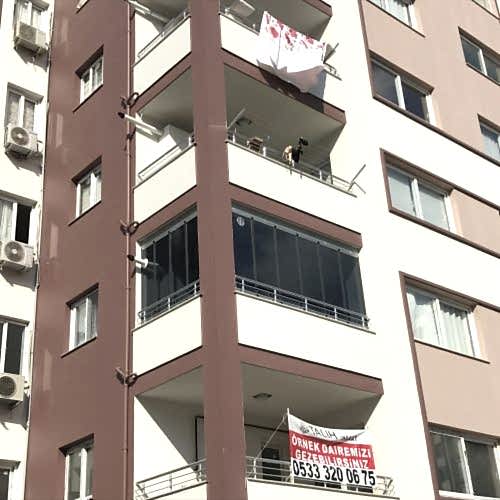 adana meka cam balkon