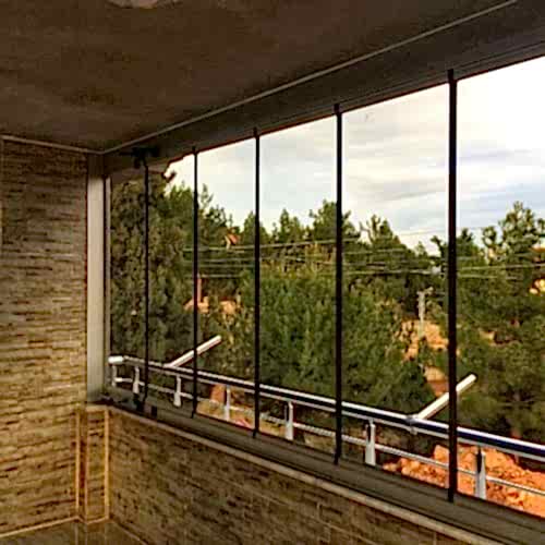 adana meka cam balkon